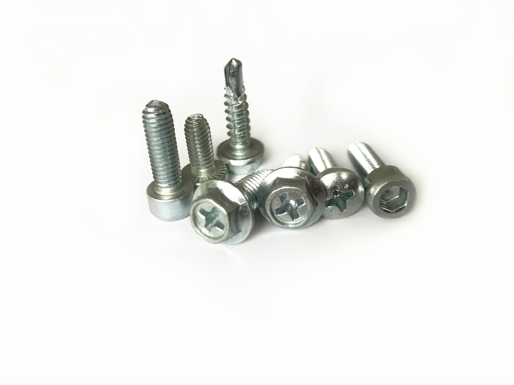 Failure forms and corresponding causes of fasteners